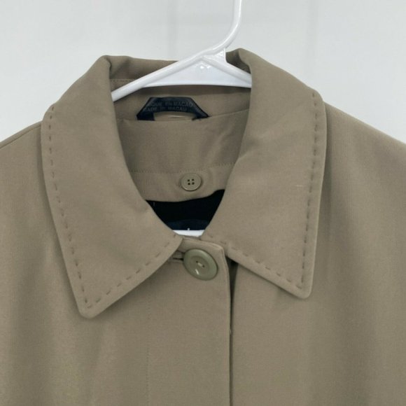 Classic Women's Beige Trench Coat - Picture 4 of 10